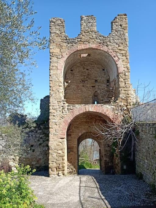 Вілла Il Borgo Antico Monte del Lago Екстер'єр фото